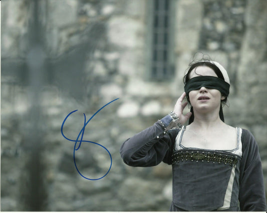 CLAIRE FOY SIGNED WOLF HALL10X8 PHOTO (2)