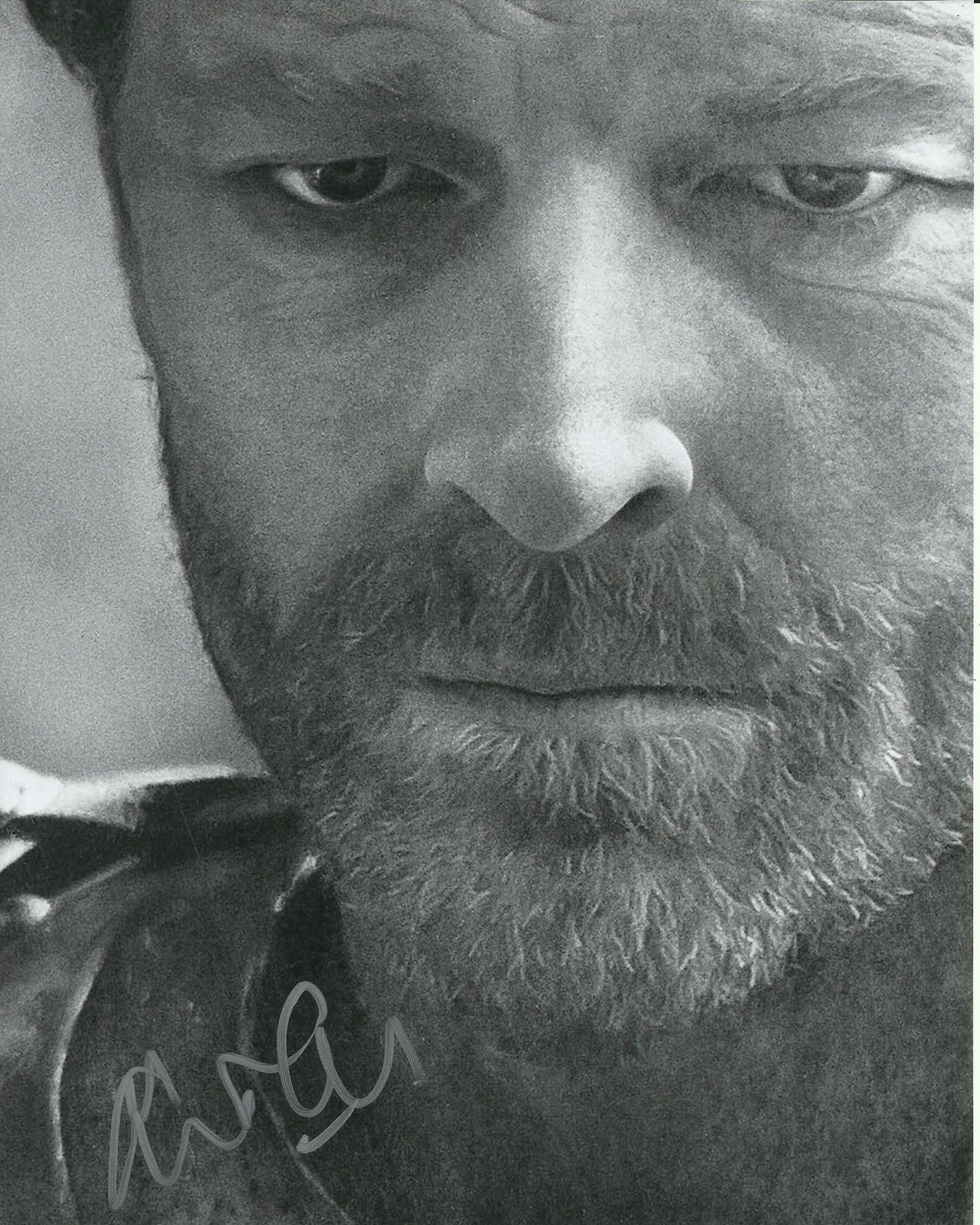 IAIN GLEN SIGNED GAME OF THRONES 8X10 PHOTO (4)