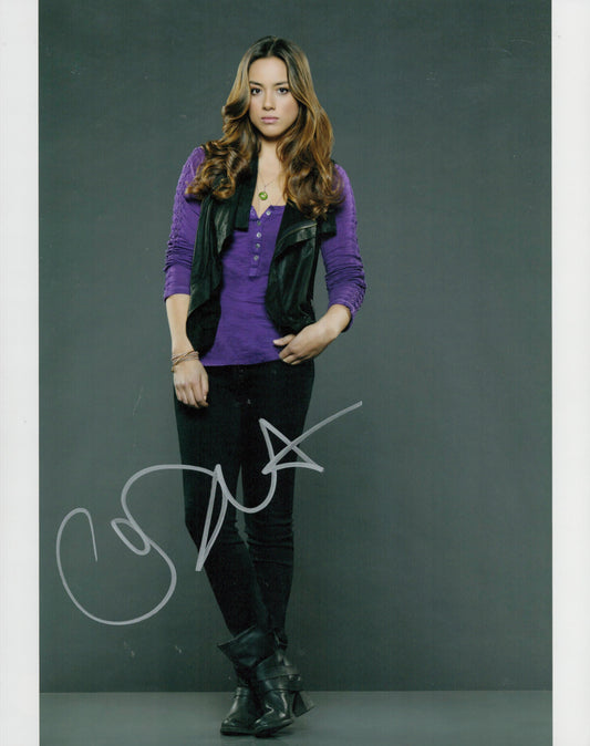 CHLOE BENNET SIGNED LARGE 14X11 AGENTS OF SHIELD PHOTO (1)