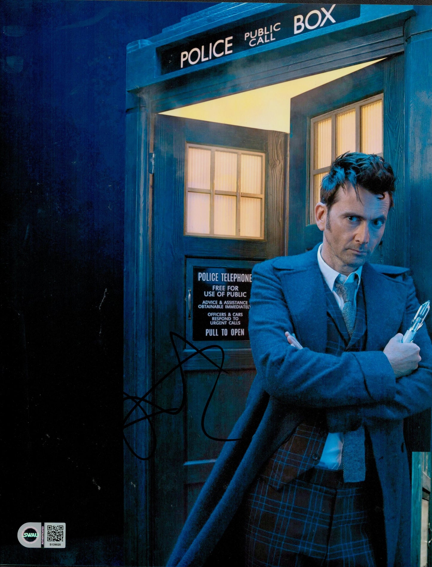 DAVID TENNANT SIGNED DR WHO 14X11 PHOTO (1) ALSO SWAU