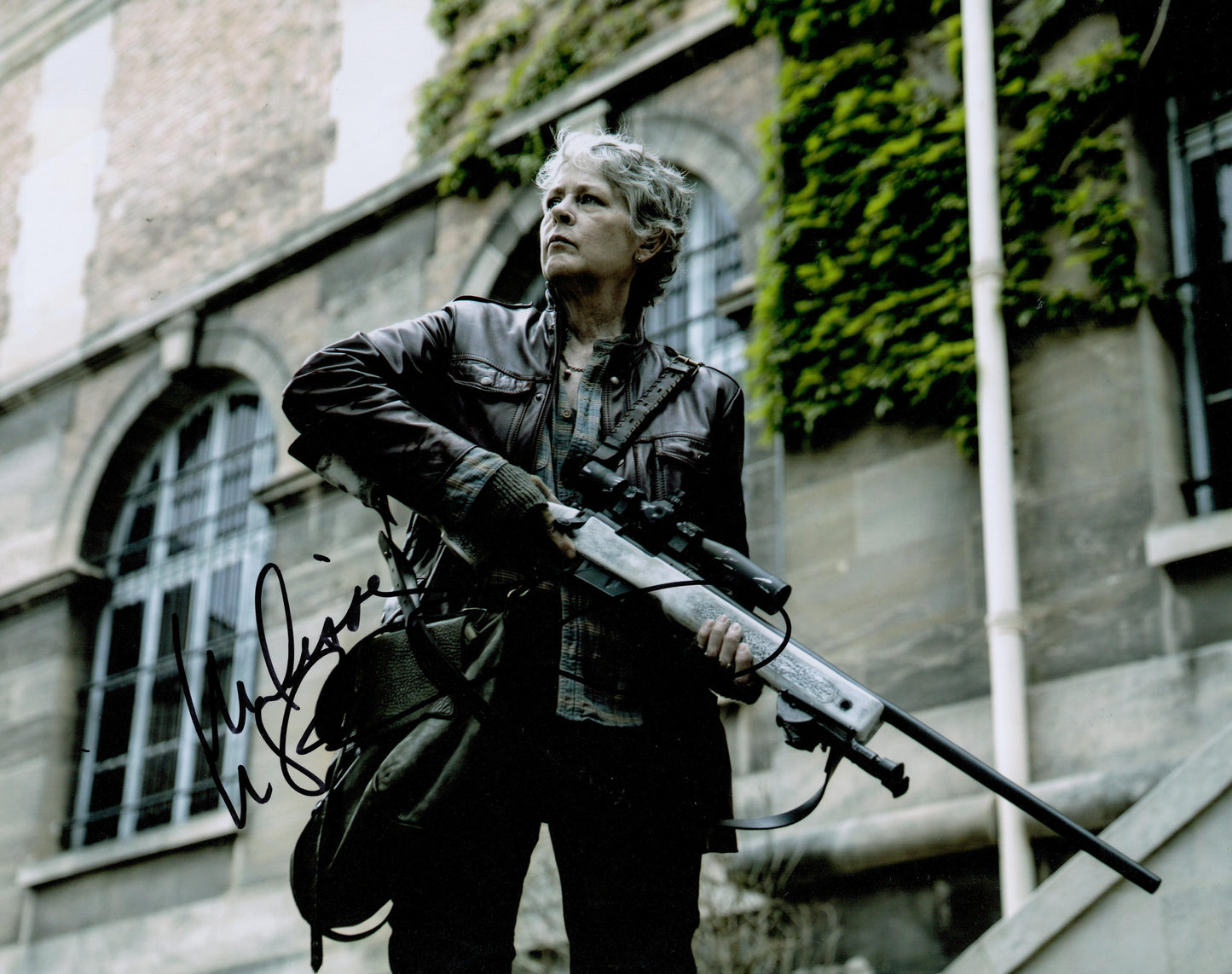 MELISSA McBRIDE SIGNED THE WALKING DEAD PHOTO 14X11