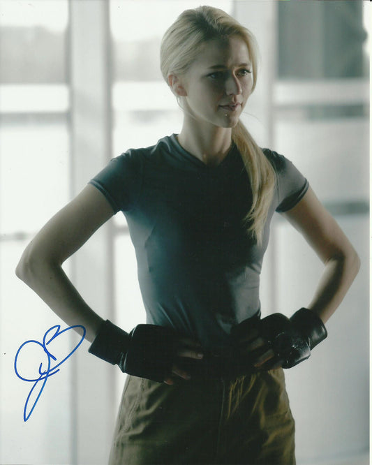 JOHANNA BRADDY SIGNED QUANTICO 10X8 PHOTO (1)