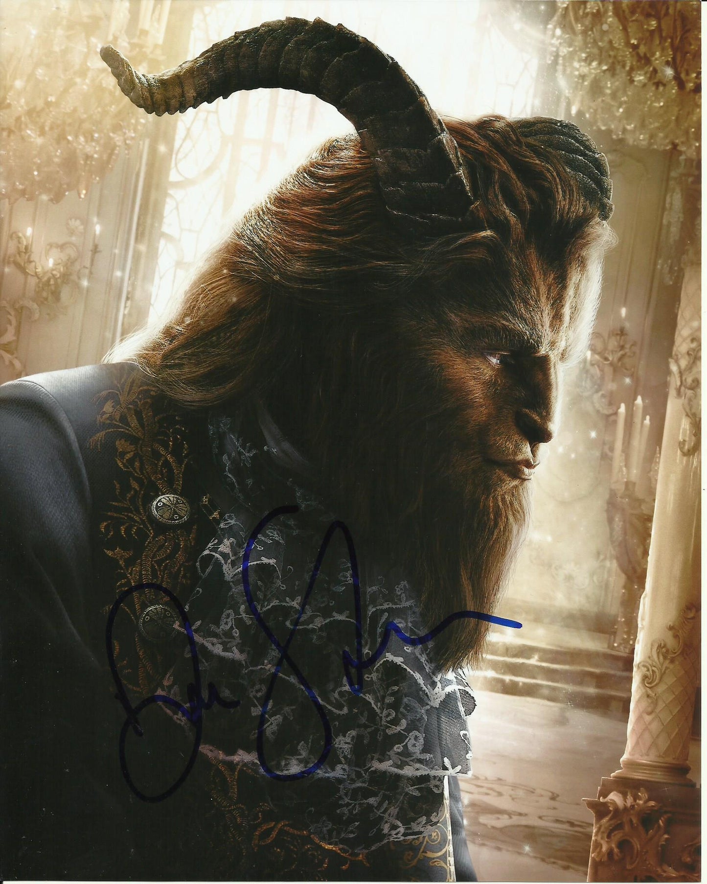 DAN STEVENS SIGNED BEAUTY AND THE BEAST 8X10 PHOTO (2)