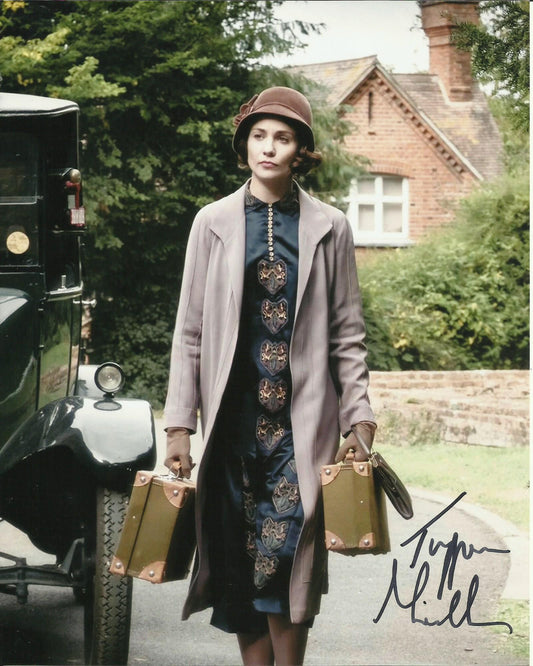 TUPPENCE MIDDLETON SIGNED DOWNTON ABBEY 10X8 PHOTO