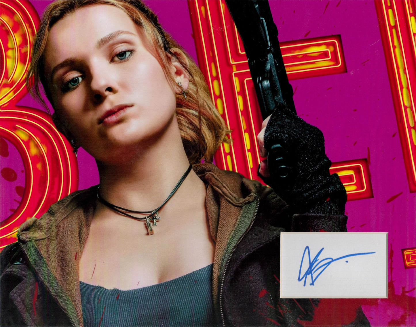ABIGAIL BRESLIN SIGNED 14X11 ZOMBIELAND PHOTO MOUNT