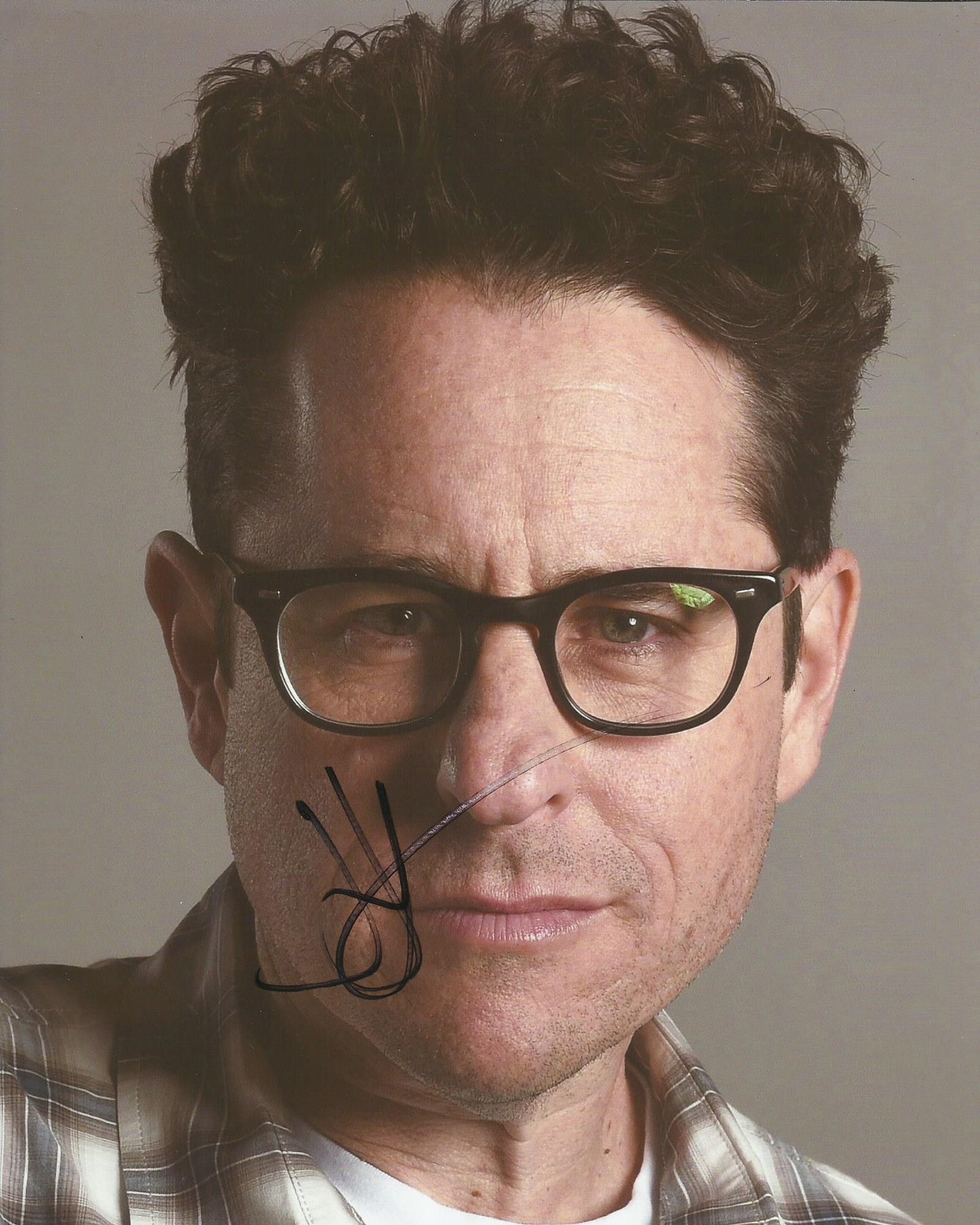 JJ ABRAMS SIGNED 8X12 PHOTO