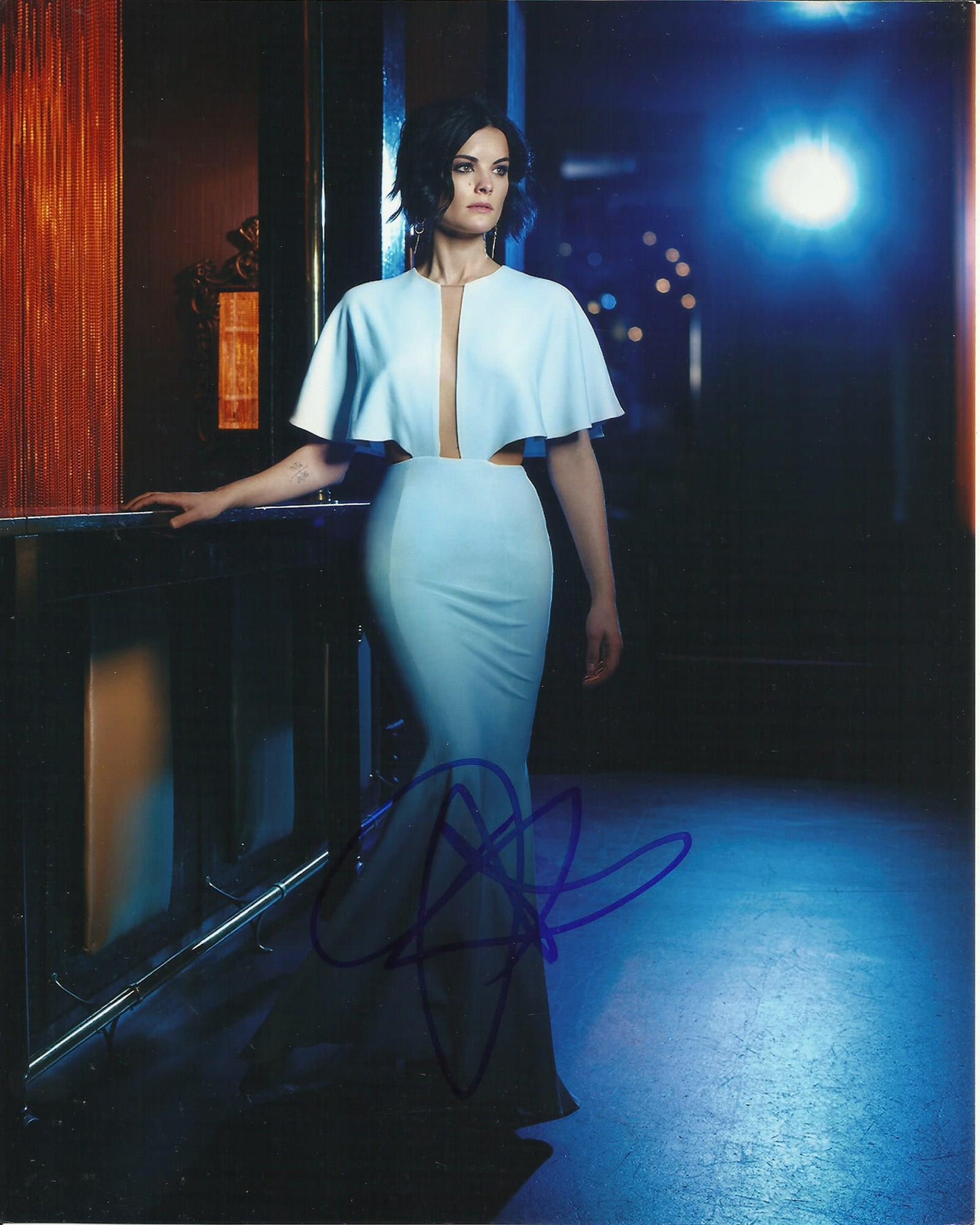 JAIMIE ALEXANDER SIGNED SEXY 10X8 PHOTO (3)