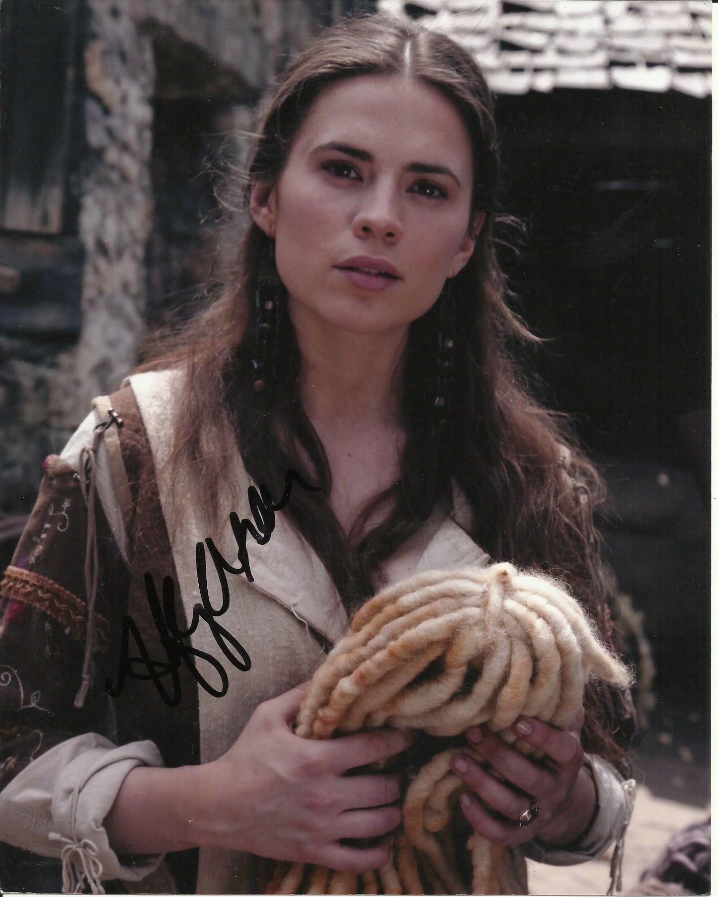 HAYLEY ATWELL SIGNED SEXY 10X8 PHOTO (2)