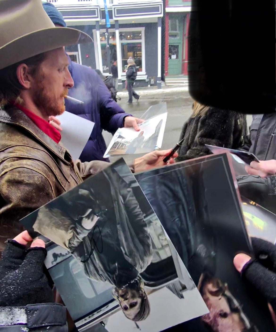 AUSTIN AMELIO SIGNED FEAR / THE WALKING DEAD 8X10 PHOTO (5)