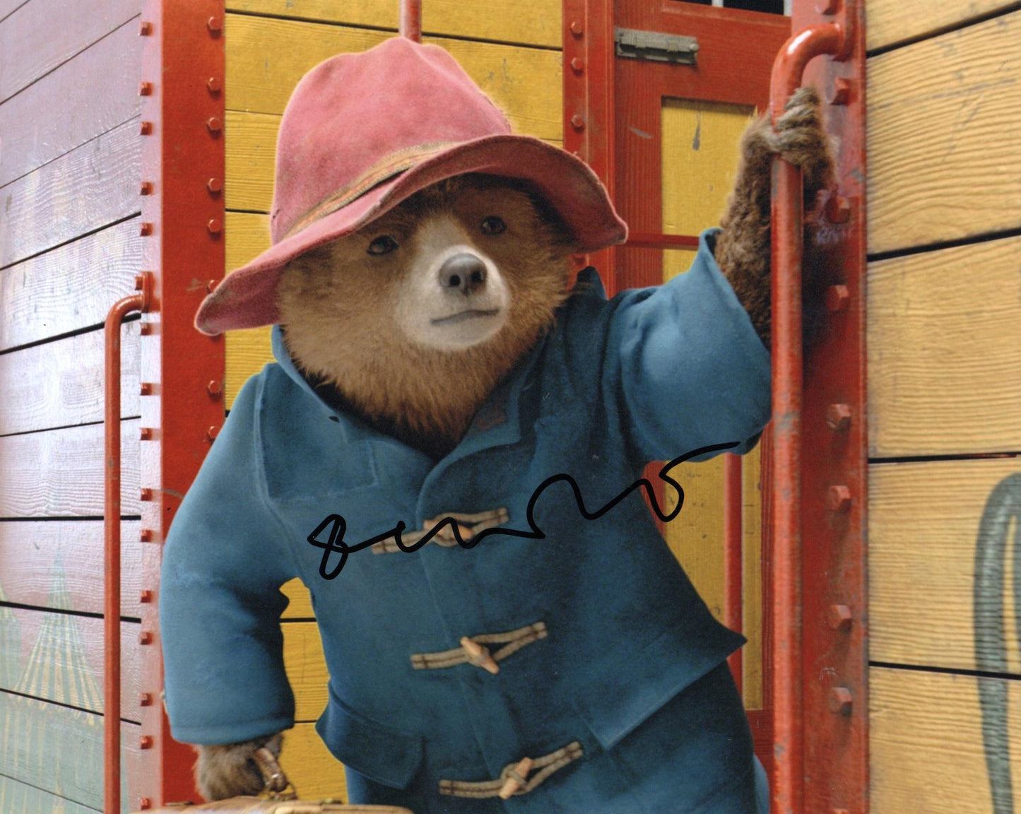 BEN WHISHAW SIGNED PADDINGTON 8X10 PHOTO (1)