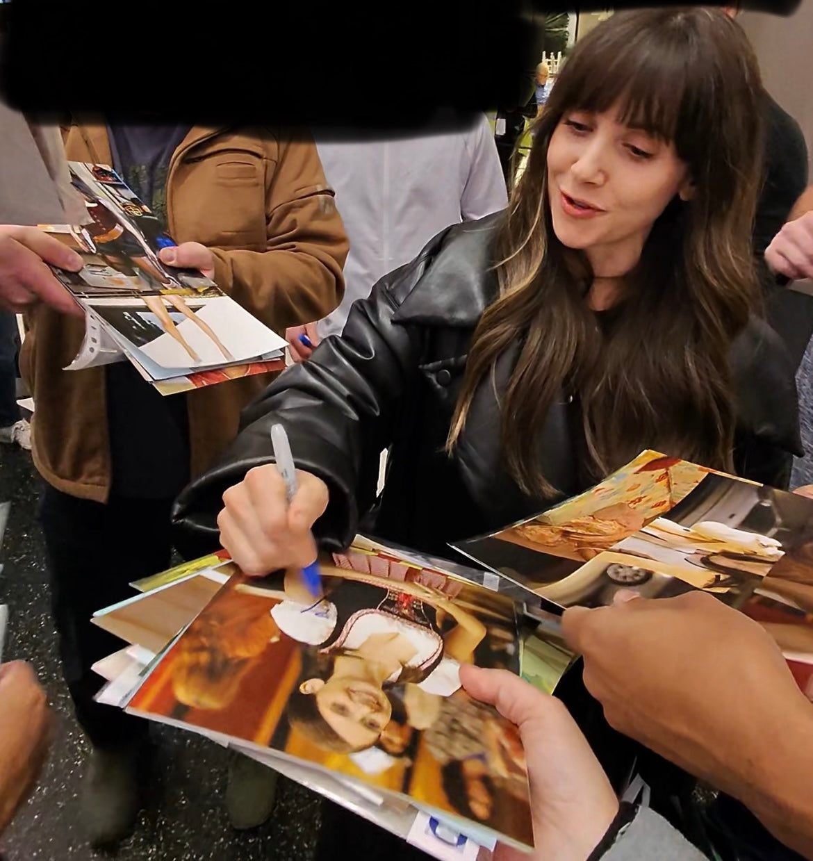 ALISON BRIE SIGNED COMMUNITY 10X8 PHOTO (4)ALSO ACG CERTIFICATION