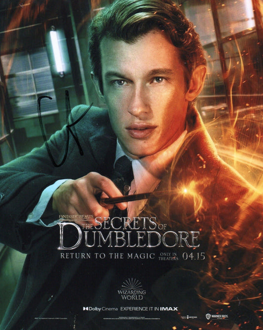 CALLUM TURNER SIGNED FANTASTIC BEASTS 8X10 PHOTO (3)