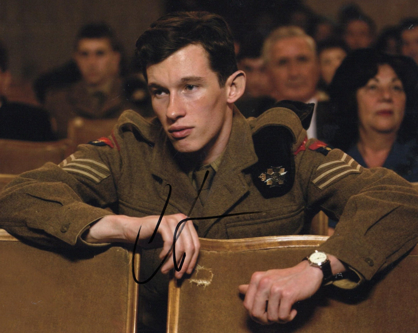 CALLUM TURNER SIGNED MASTERS OF THE AIR 8X10 PHOTO (3)