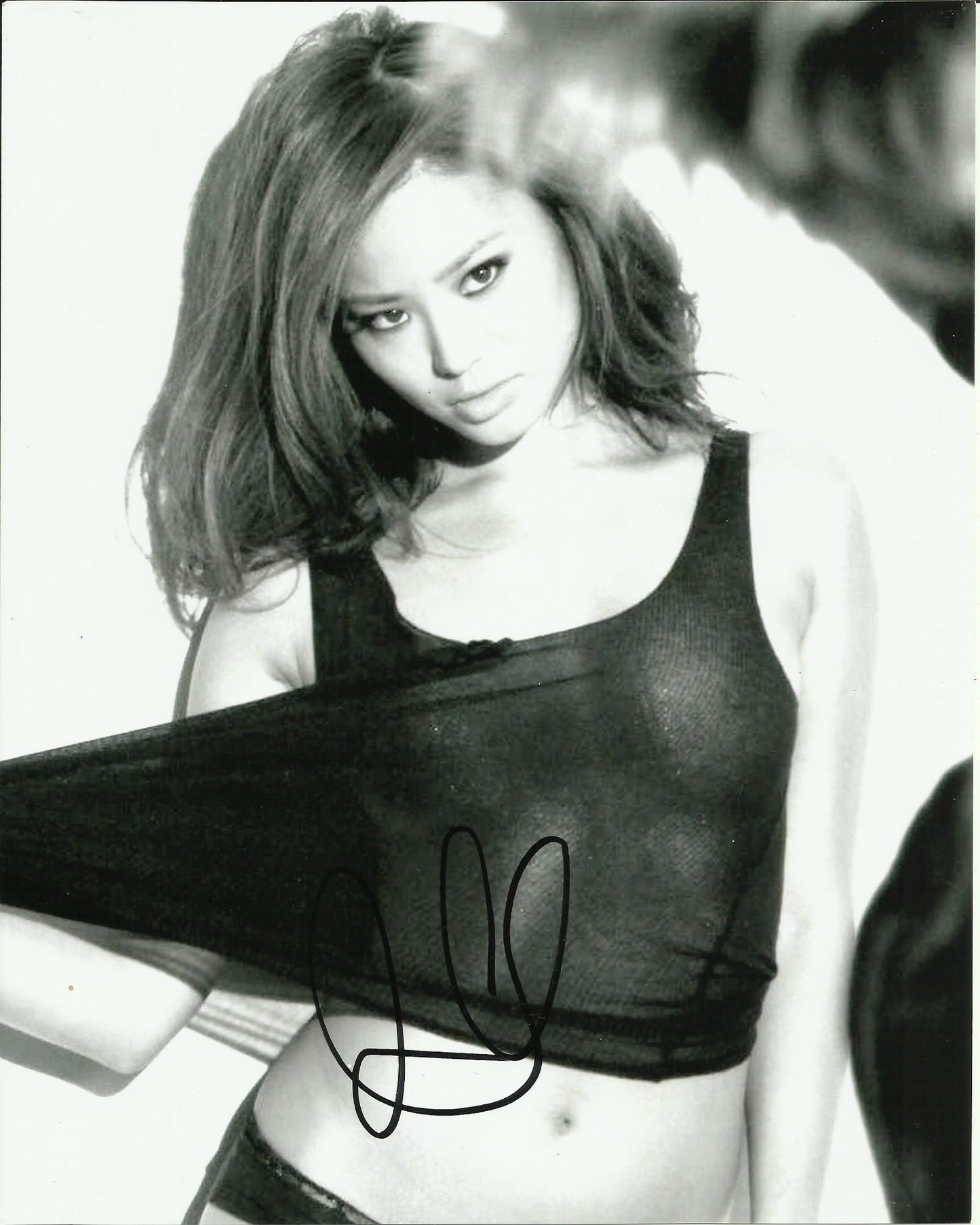 JAMIE CHUNG SIGNED SEXY 10X8 PHOTO (1)