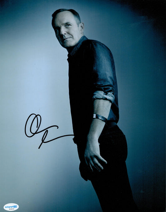 CLARK GREGG SIGNED LARGE 14X11 AGENTS OF SHIELD PHOTO (2) ALSO ACOA