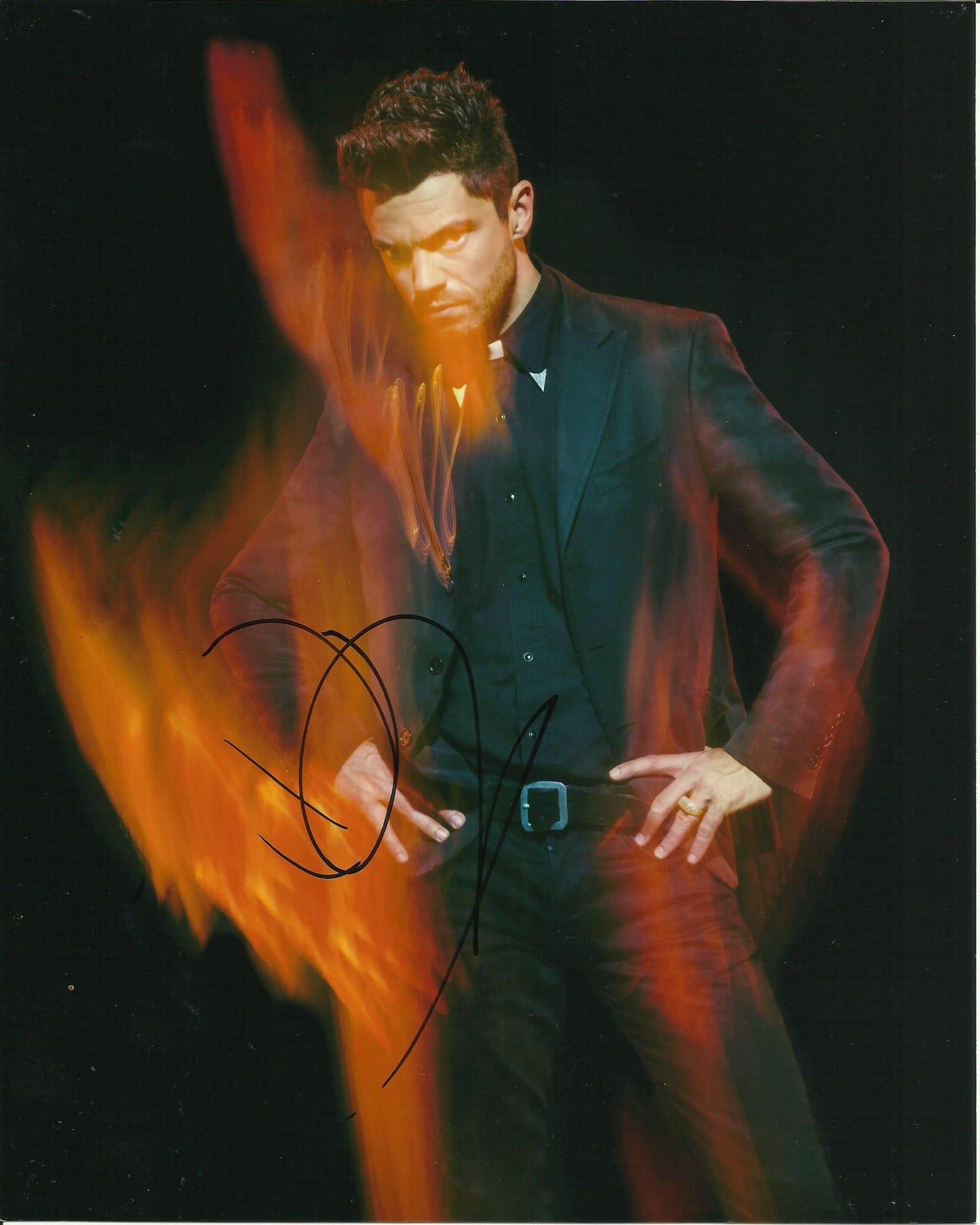 DOMINIC COOPER SIGNED PREACHER 8X10 PHOTO (1)