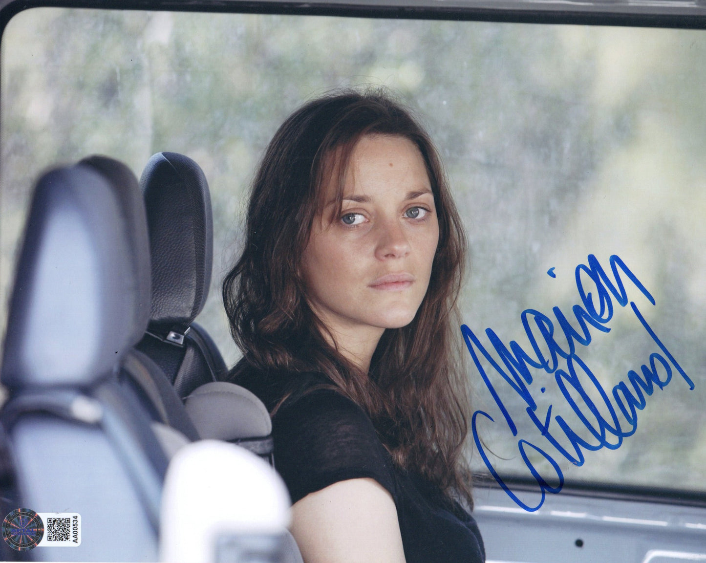 MARION COTILLARD SIGNED SEXY 10X8 PHOTO (8) ALSO AFTAL AUTHENTICATION