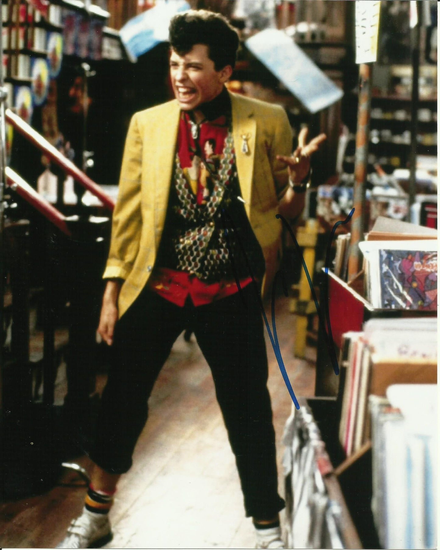 JON CRYER SIGNED PRETTY IN PINK 8X10 PHOTO (1)