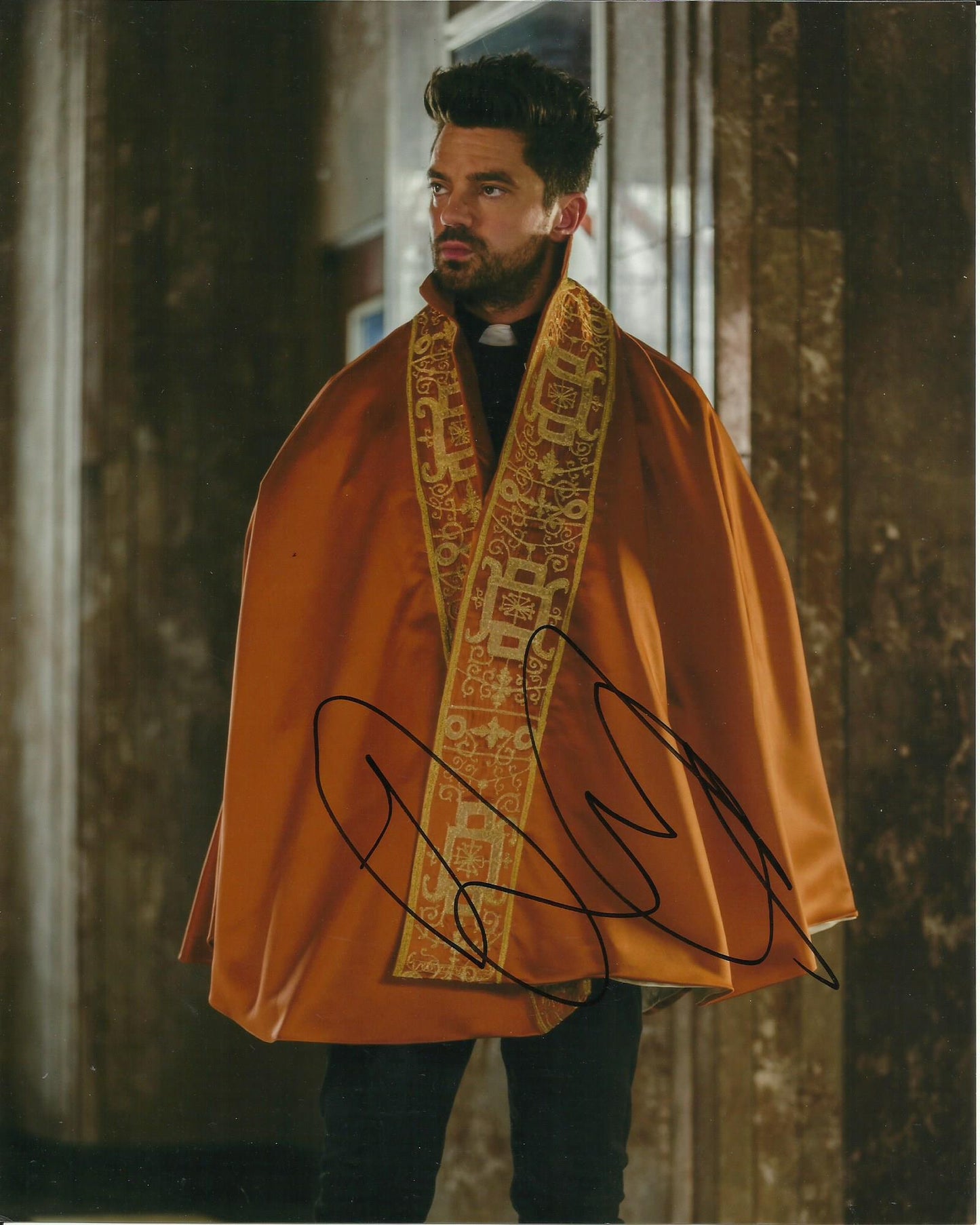 DOMINIC COOPER SIGNED PREACHER 8X10 PHOTO (4)