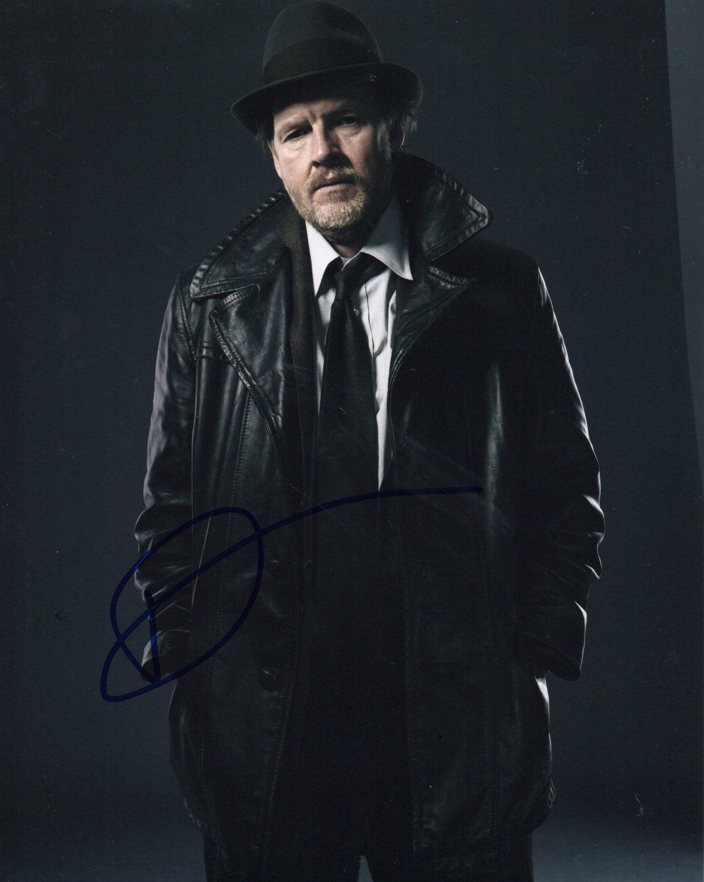 DONAL LOGUE SIGNED GOTHAM 8X10 PHOTO
