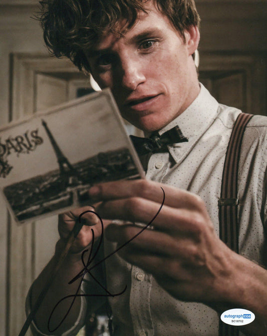 EDDIE REDMAYNE SIGNED FANTASTIC BEASTS 8X10 PHOTO (1) ALSO ACOA CERTIFIED