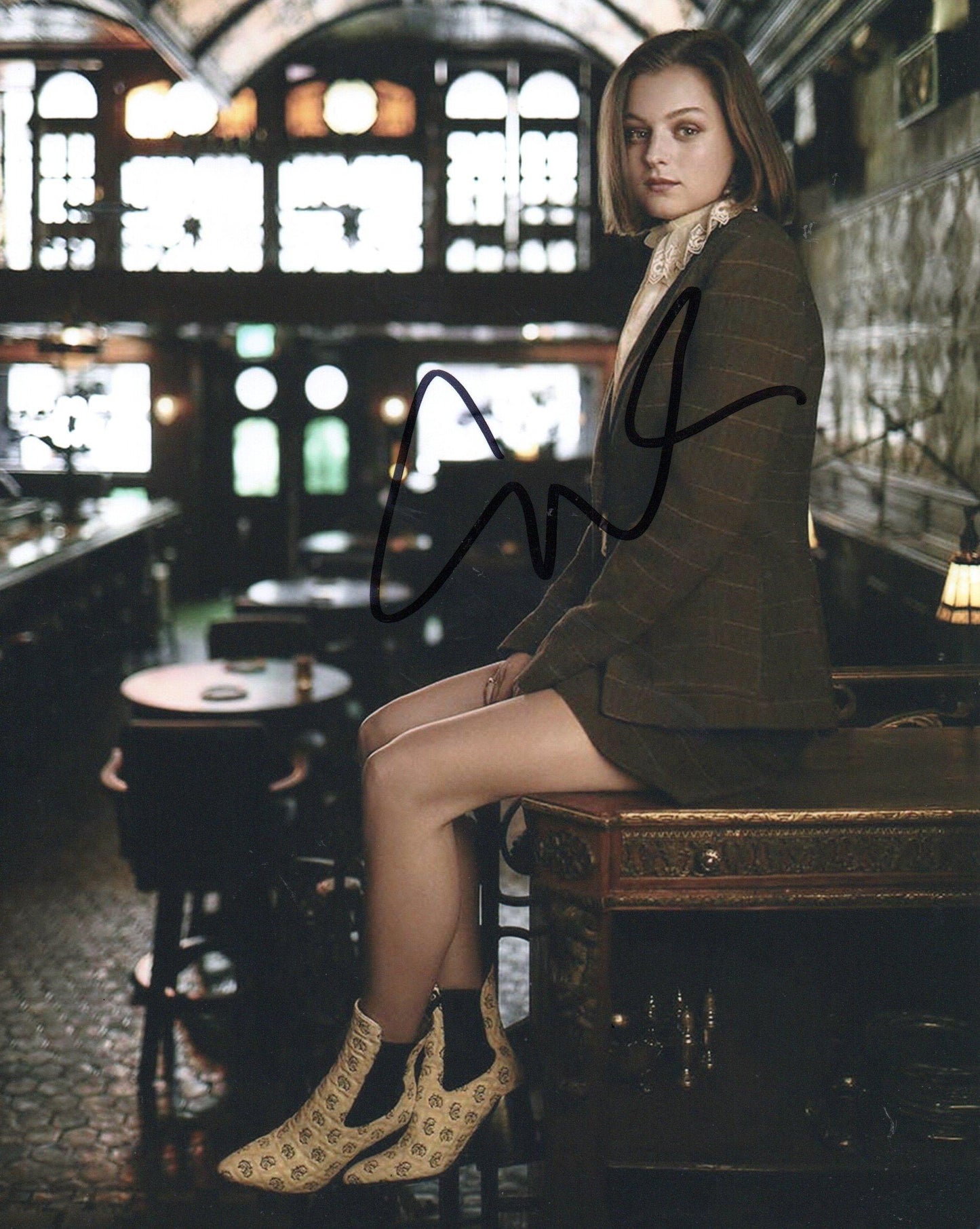 EMMA CORRIN SIGNED PENNYWORTH 10X8 PHOTO (1)