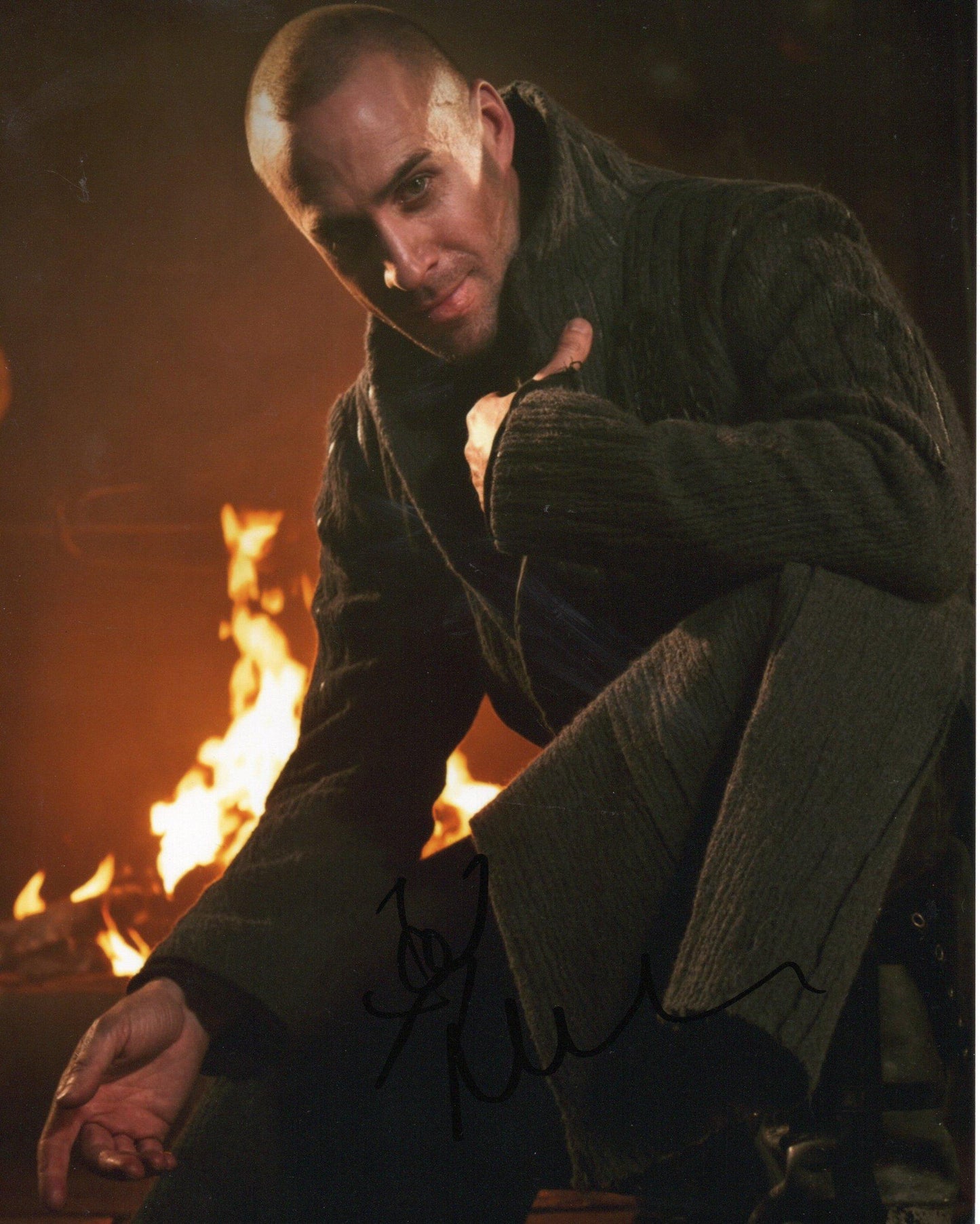 JOSEPH FIENNES SIGNED CAMELOT 8X10 PHOTO