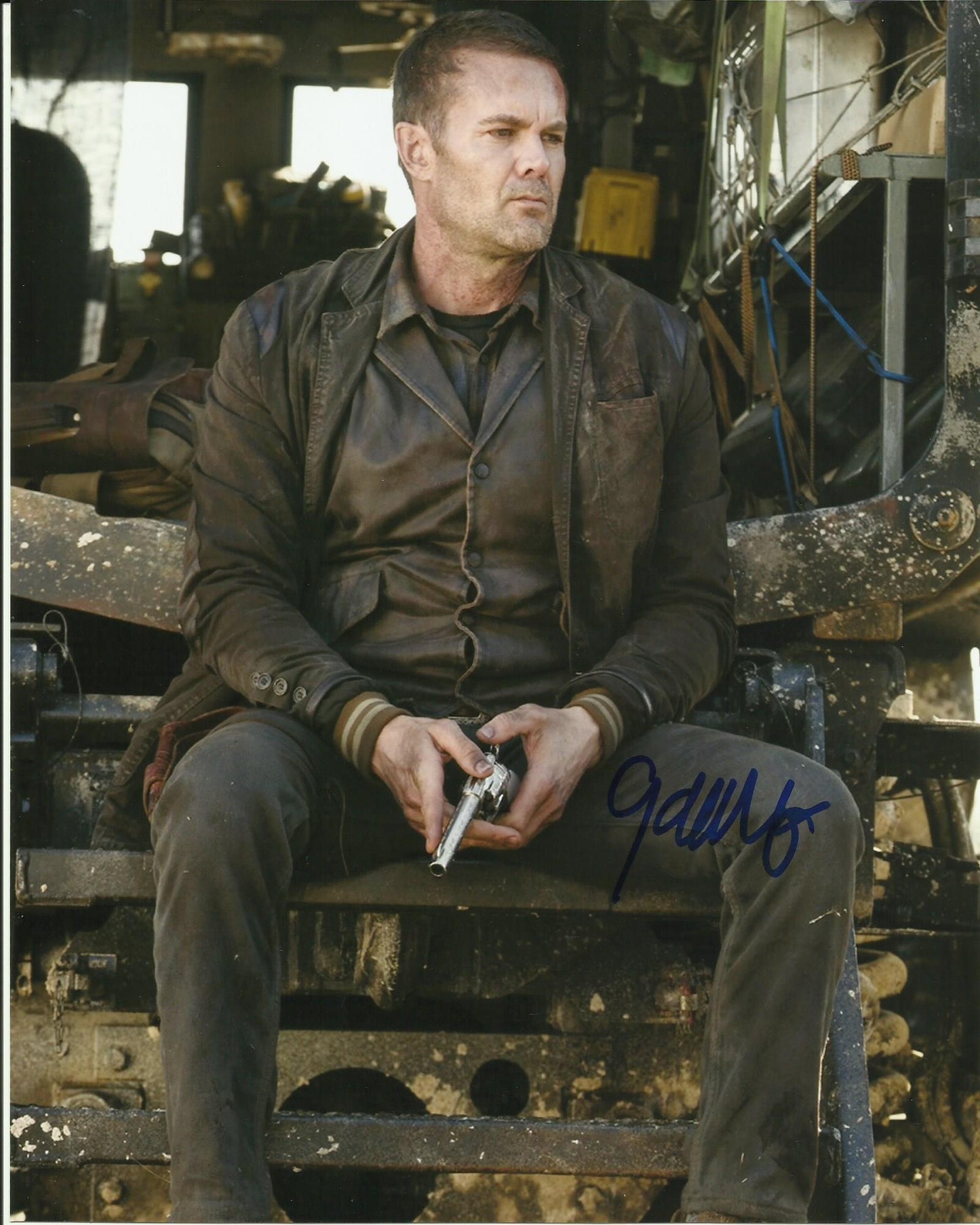 GARRET DILLAHUNT SIGNED FEAR THE WALKING DEAD 8X10 PHOTO (1)