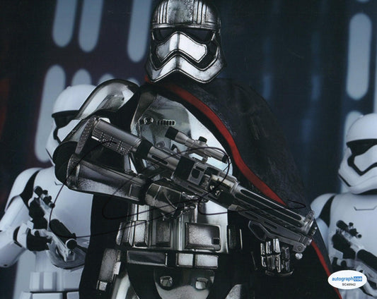 GWENDOLINE CHRISTIE SIGNED STAR WARS 10X8 PHOTO (1) ALSO ACOA