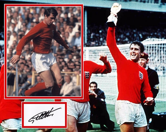 SIR GEOFF HURST SIGNED ENGLAND PHOTO MOUNT UACC REG 242 (1)