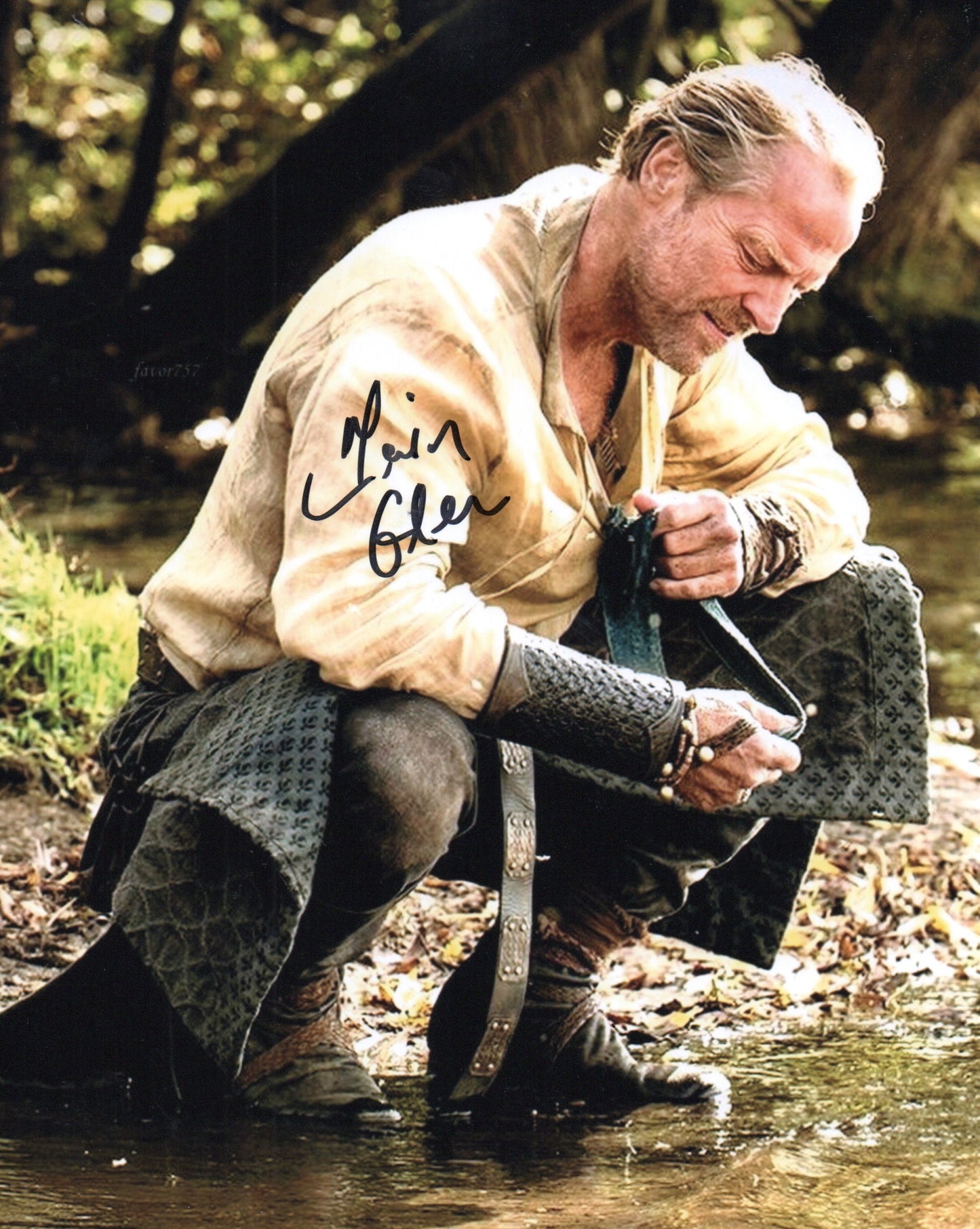 IAIN GLEN SIGNED GAME OF THRONES 8X10 PHOTO (14)