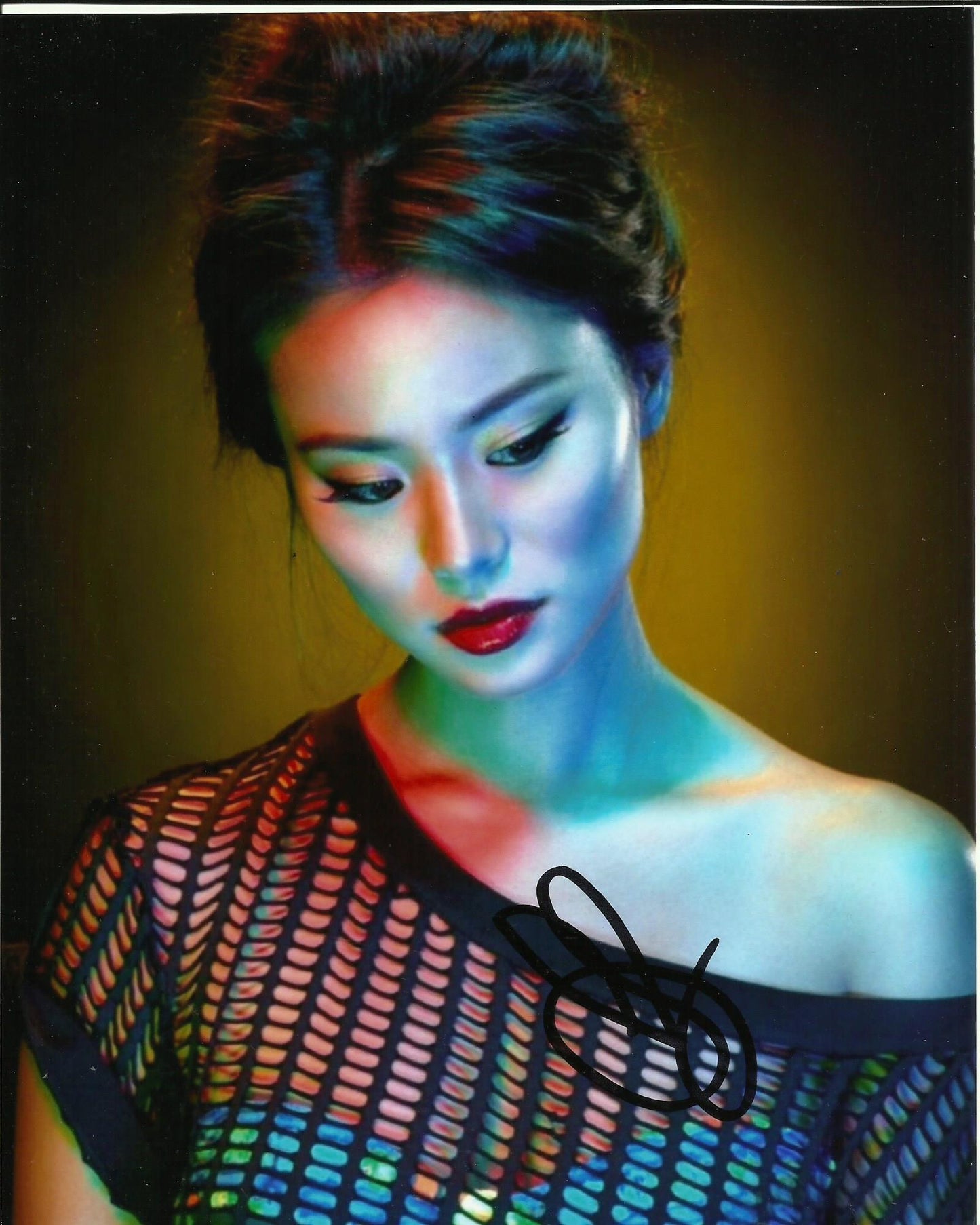 JAMIE CHUNG SIGNED SEXY 10X8 PHOTO (4)