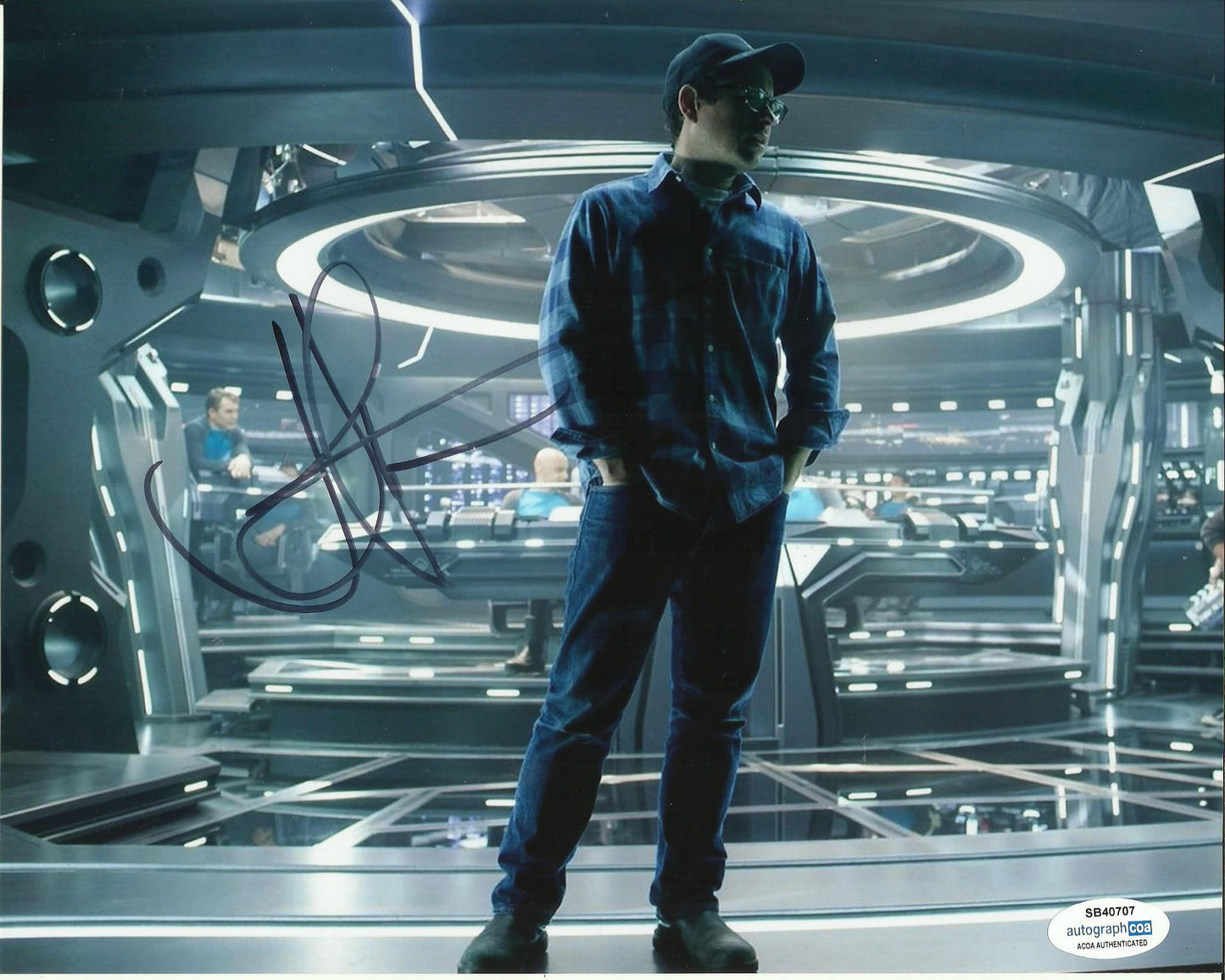 JJ ABRAMS SIGNED 8X10 STAR TREK PHOTO (1) ALSO ACOA CERTIFIED