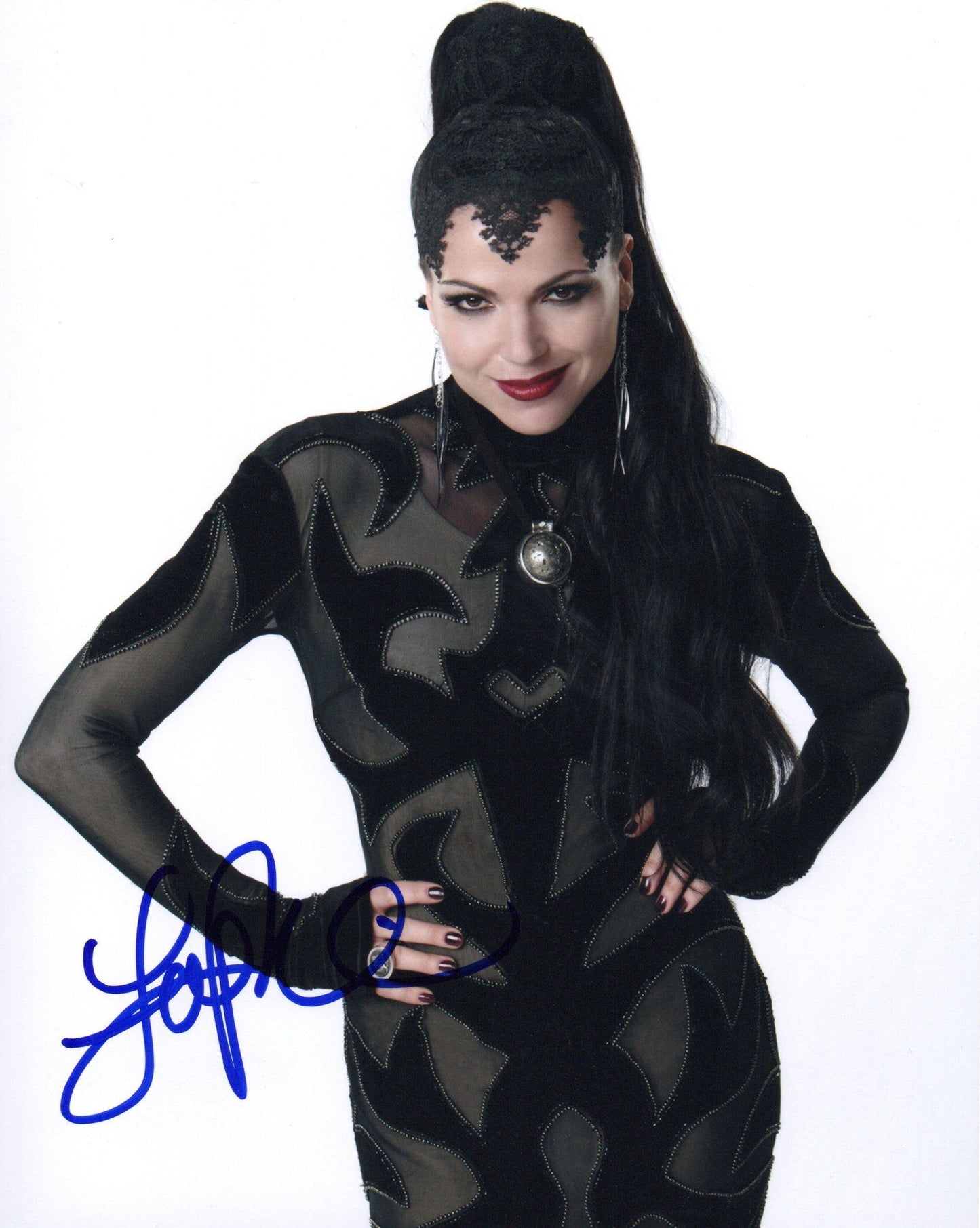 LANA PARRILLA SIGNED ONCE UPON A TIME 10X8 PHOTO (4)
