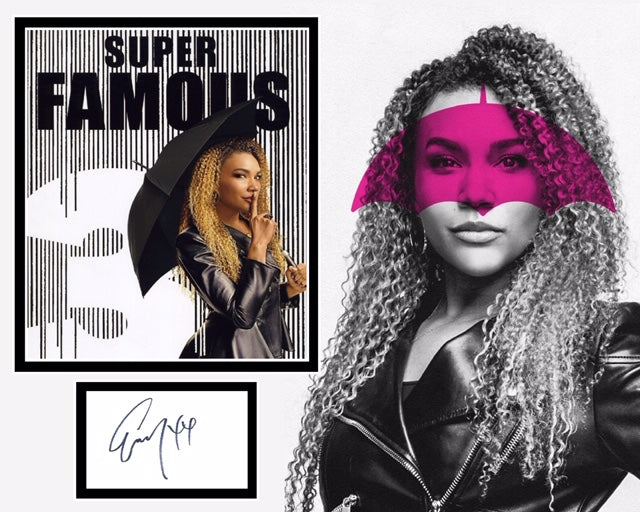 EMMY RAVER-LAMPMAN SIGNED UMBRELLA ACADEMY PHOTO MOUNT UACC REG 242