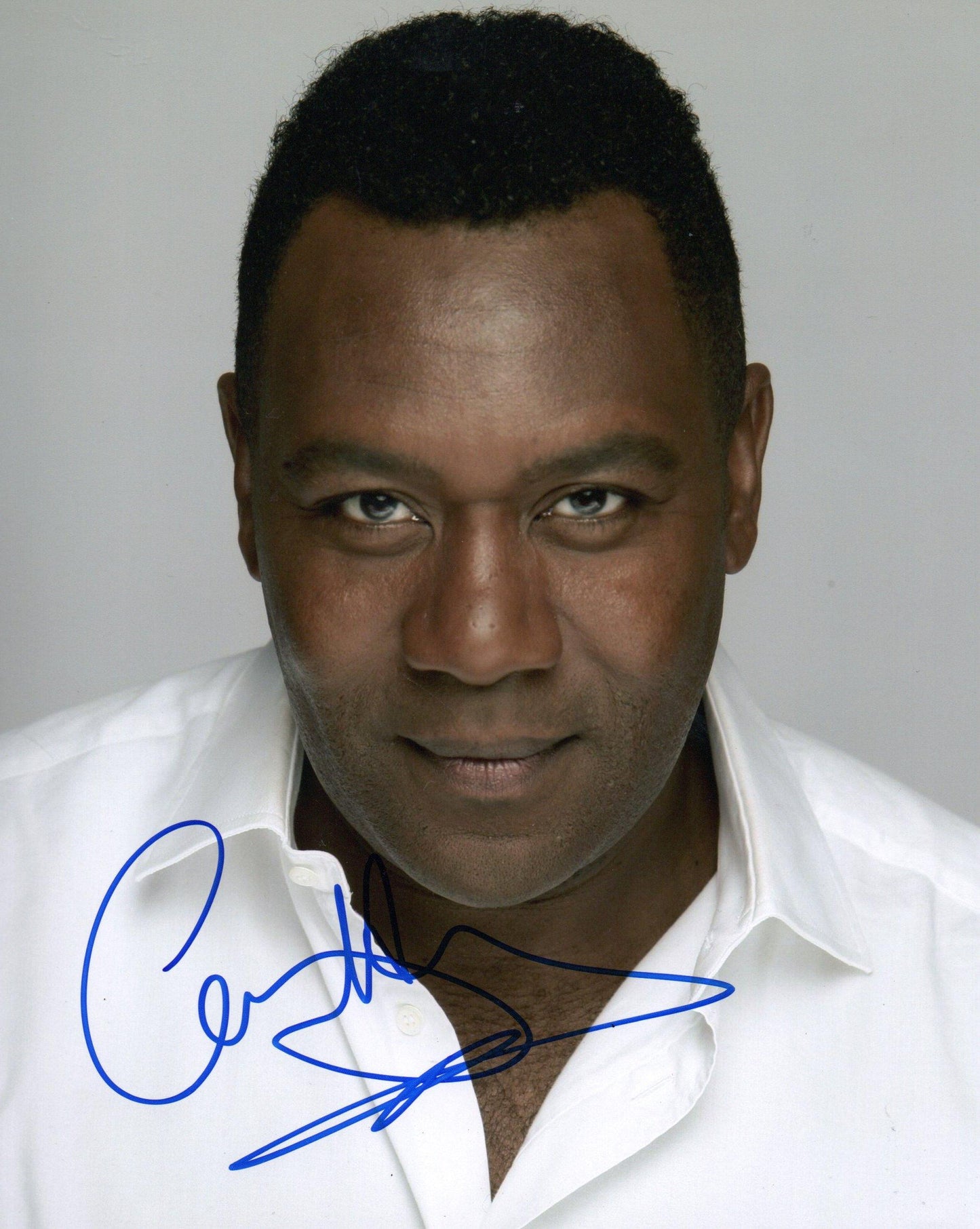 LENNY HENRY SIGNED 8X10 PHOTO