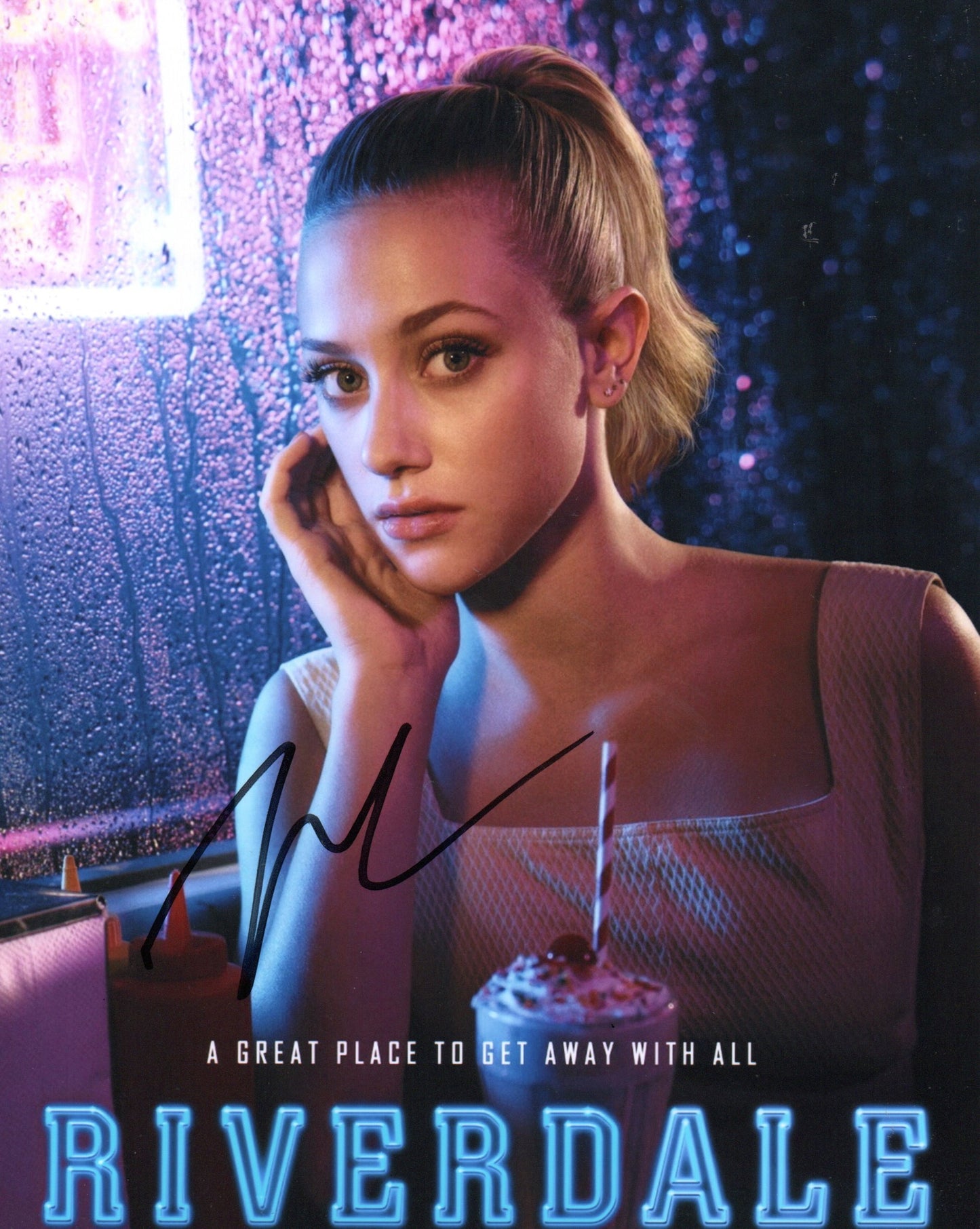 LILI REINHART SIGNED SEXY RIVERDALE PHOTO (3)