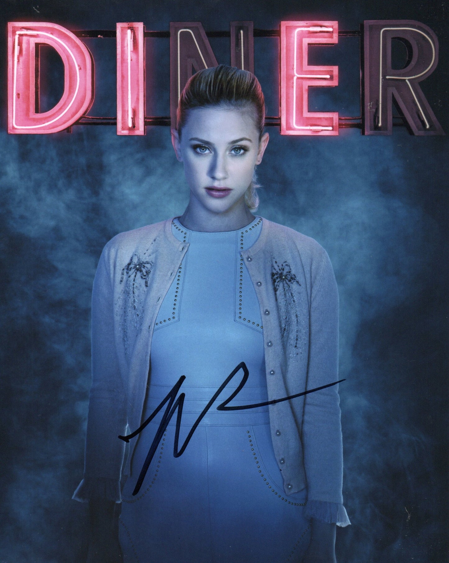 LILI REINHART SIGNED SEXY RIVERDALE PHOTO (4)