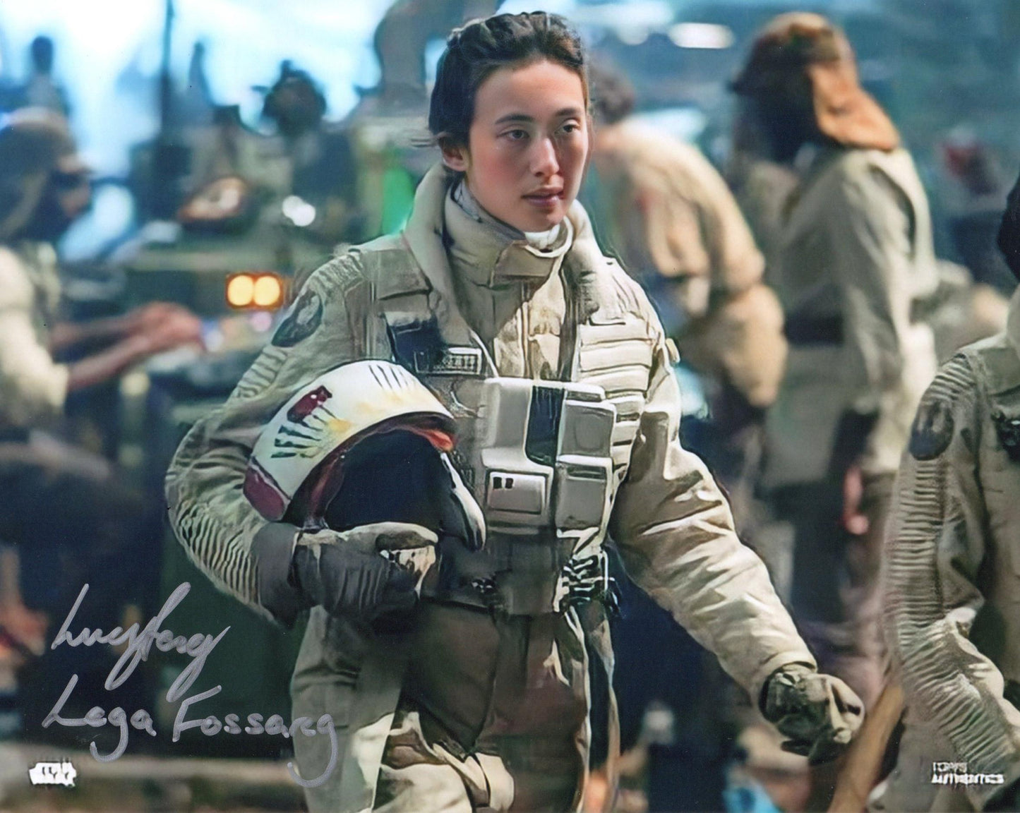 LUCY FENG SIGNED STAR WARS 10X8 PHOTO