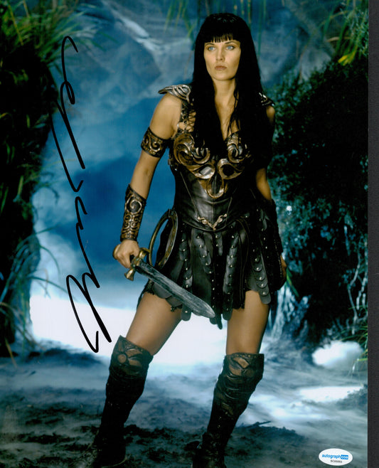 LUCY LAWLESS SIGNED LARGE XENA 14X11 PHOTO (3) ALSO ACOA