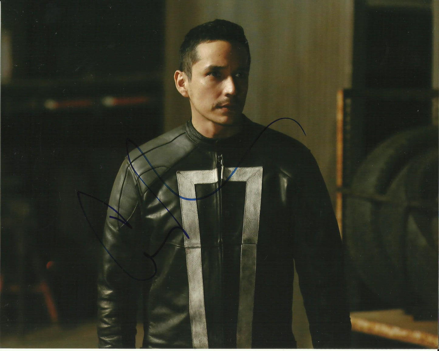 GABRIEL LUNA SIGNED AGENTS OF SHIELD 8X10 PHOTO (2)