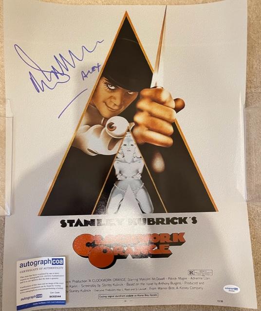 MALCOLM McDOWELL SIGNED A CLOCKWORK ORANGE 20X16 PHOTO ALSO ACOA