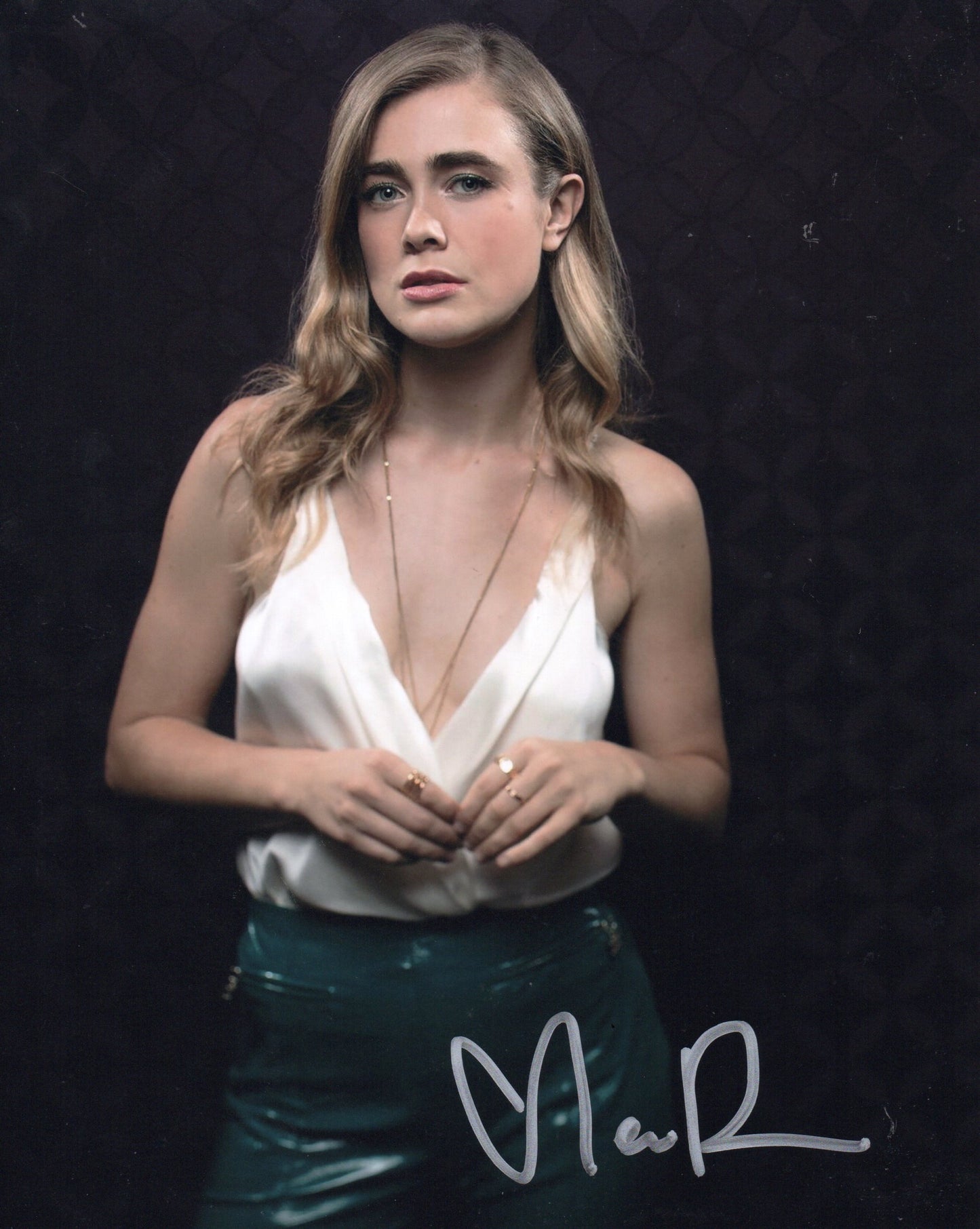 MELISSA ROXBURGH SIGNED SEXY 8X10 PHOTO (2)