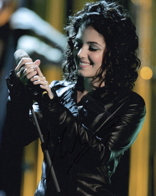 KATIE MELUA SIGNED SEXY 10X8 PHOTO (6)