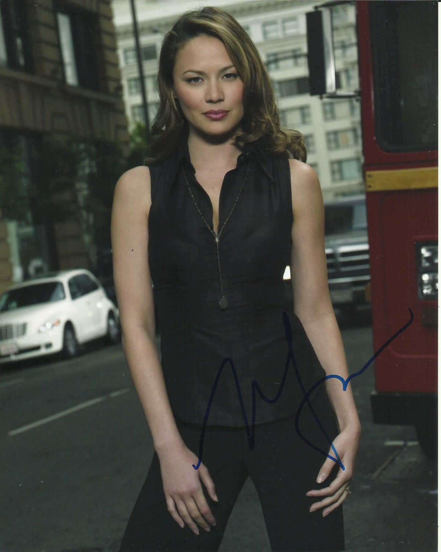 MOON BLOODGOOD SIGNED SEXY 10X8 PHOTO (3)