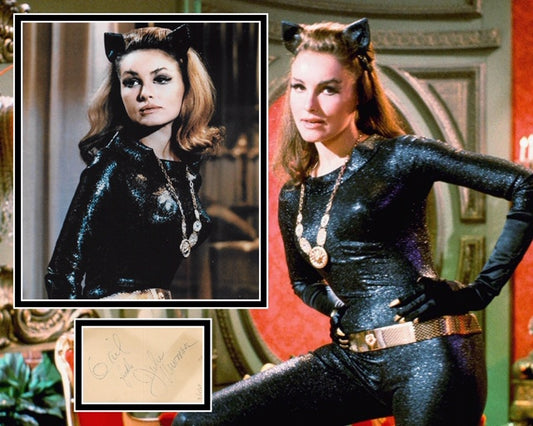 JULIE NEWMAR SIGNED BATMAN PHOTO MOUNT UACC REG 242 ACOA
