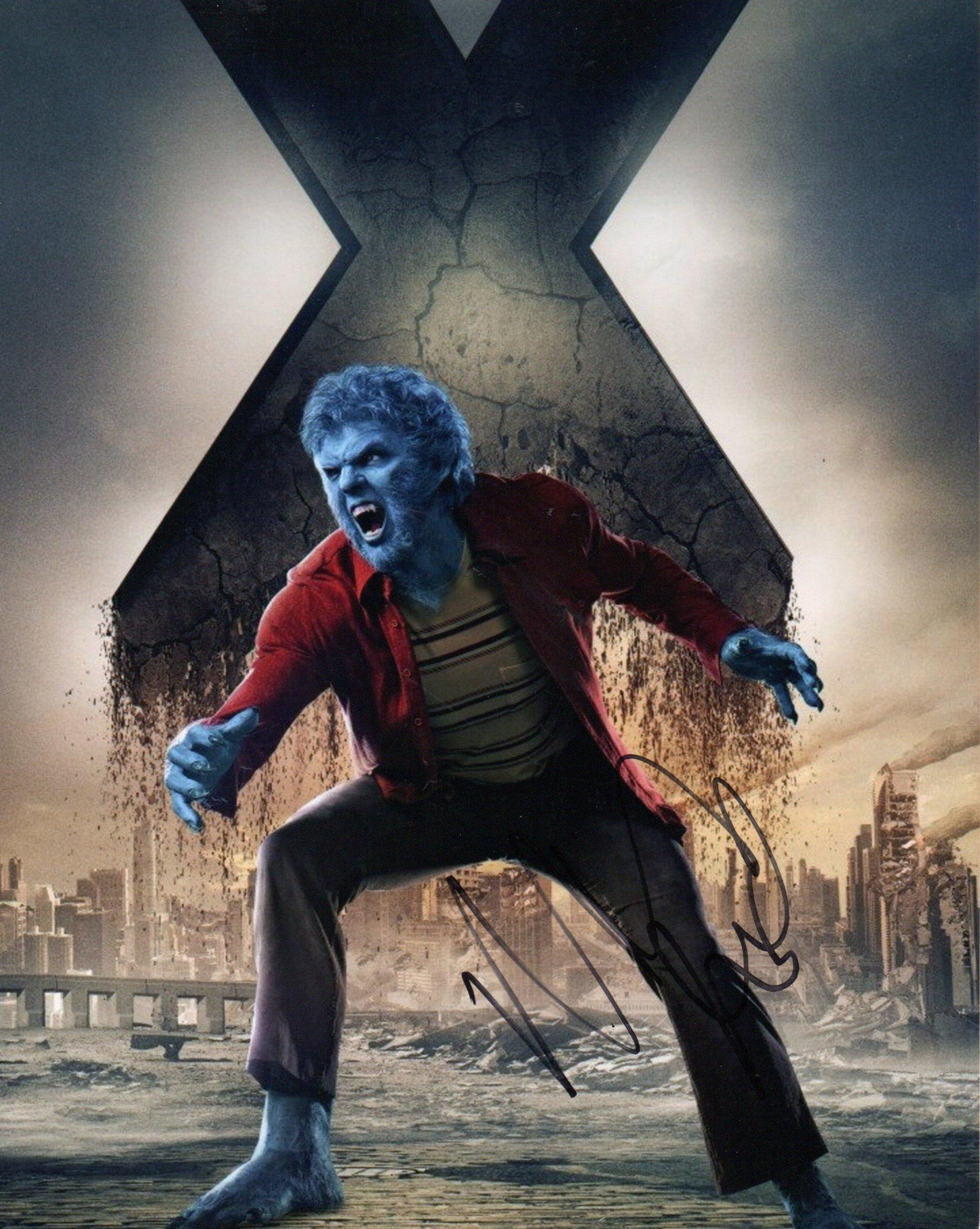 NICHOLAS HOULT SIGNED X-MEN 8X10 PHOTO (1)