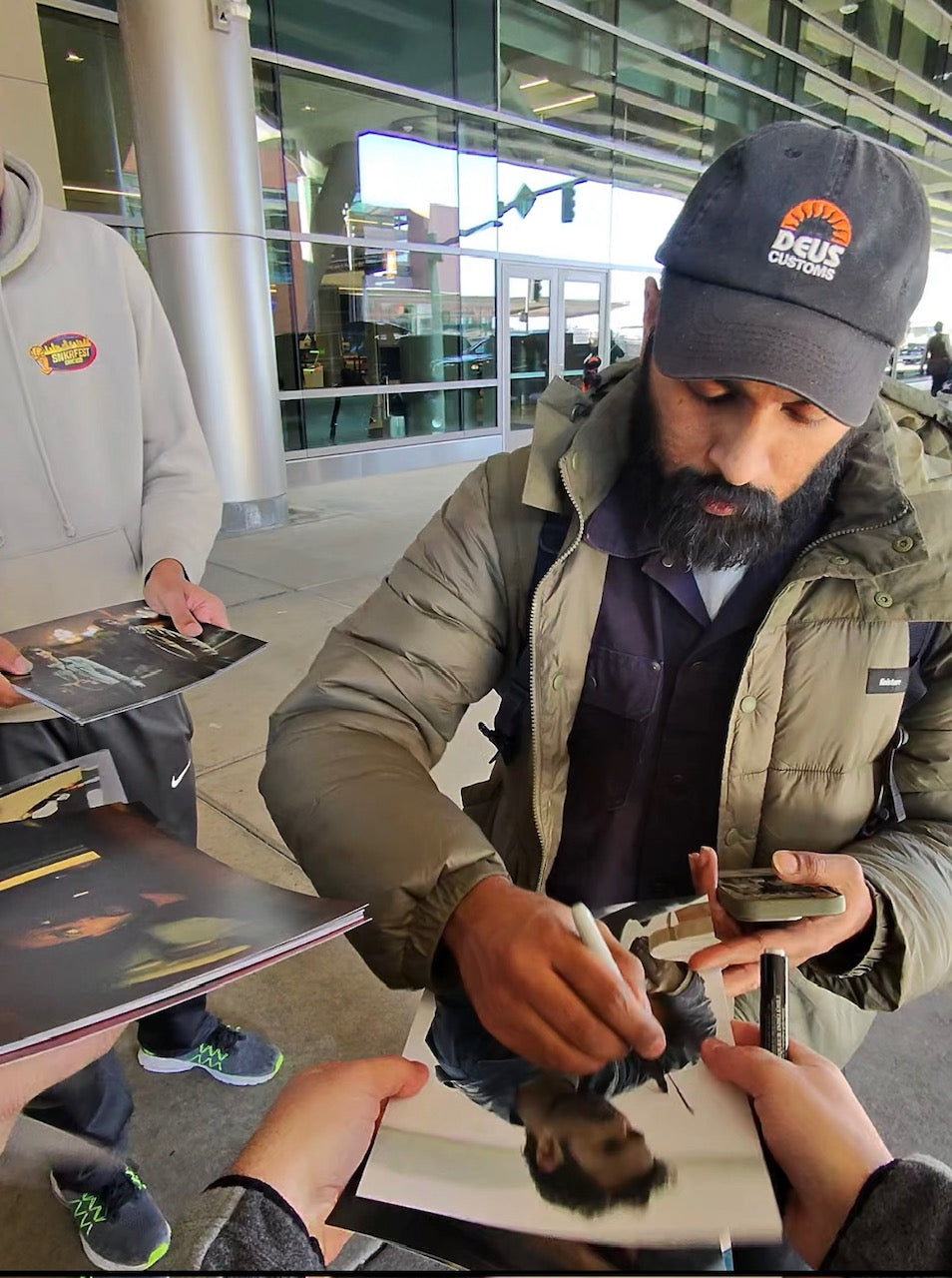 HIMESH PATEL SIGNED YESTERDAY 8X10 PHOTO (1)