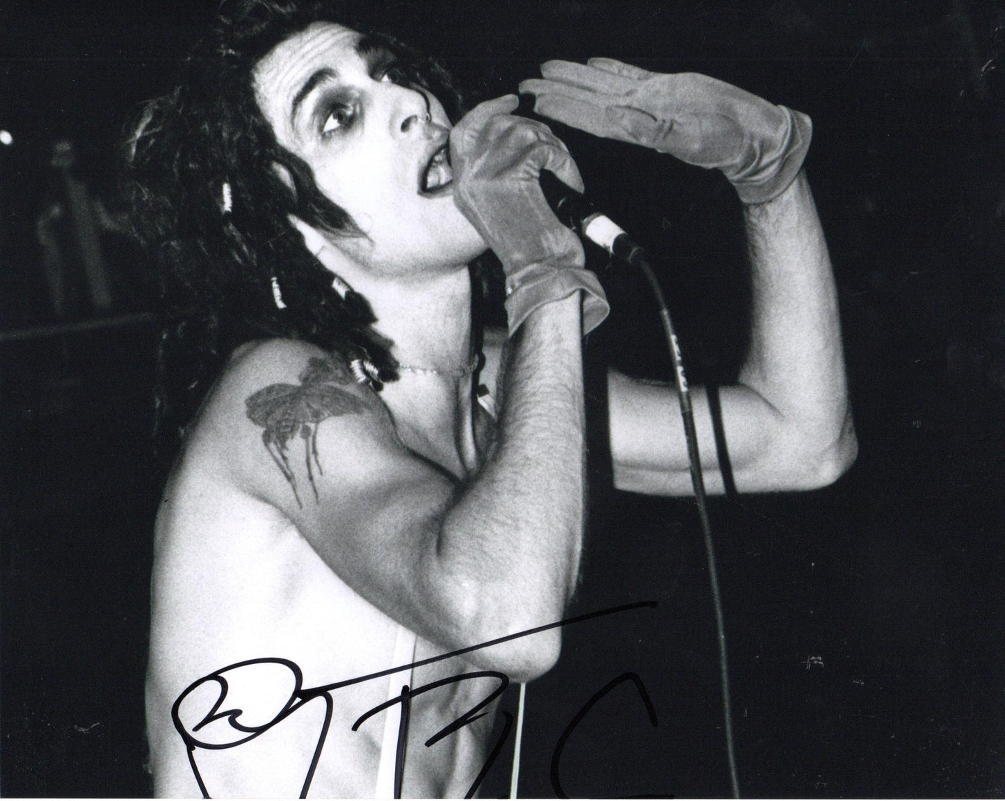 PERRY FARRELL SIGNED JANES ADDICTION 10X8 PHOTO