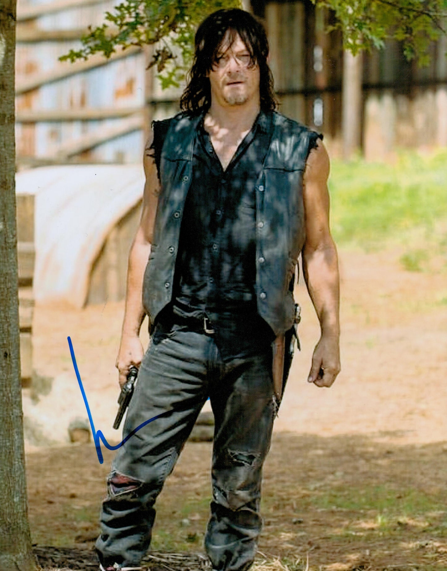 NORMAN REEDUS SIGNED LARGE 14X11 THE WALKING DEAD PHOTO (4)